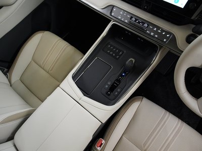 صورة 48 لـ 2024 Toyota CENTURY