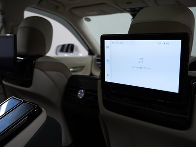 صورة 28 لـ 2024 Toyota CENTURY