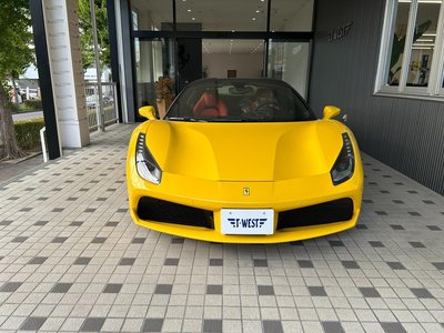 2017 Ferrari 488 SPIDER thumbnail 2