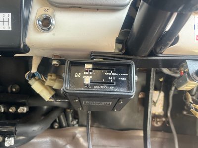 1984 Toyota LAND CRUISER 40 — фото 18