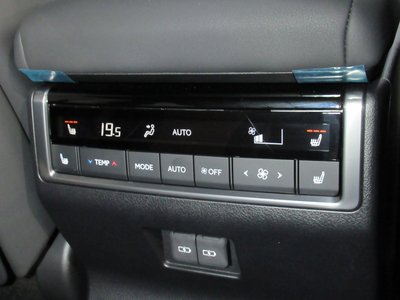 2025 Lexus GX — фото 32