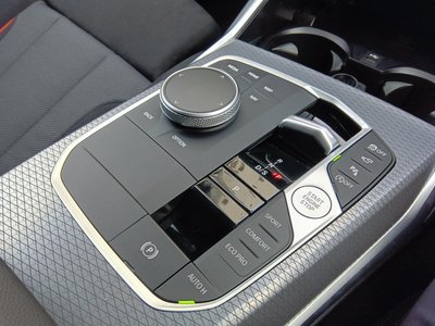 2025 BMW 3 SERIES TOURING thumbnail 71