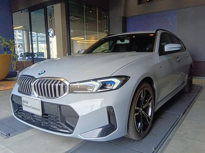 2025 BMW 3 SERIES TOURING photo 2