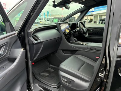 2024 Toyota ALPHARD — миниатюра 20