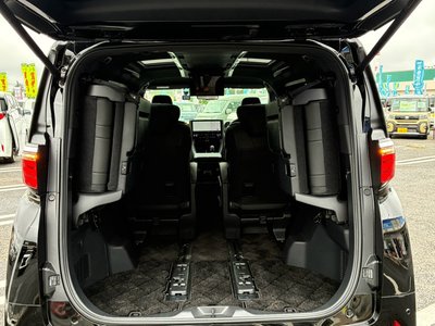 2024 Toyota ALPHARD — миниатюра 26