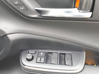 2022 Toyota CROWN CROSSOVER — фото 24