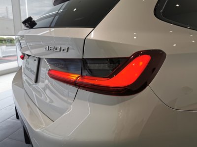 2025 BMW 3 SERIES TOURING thumbnail 18