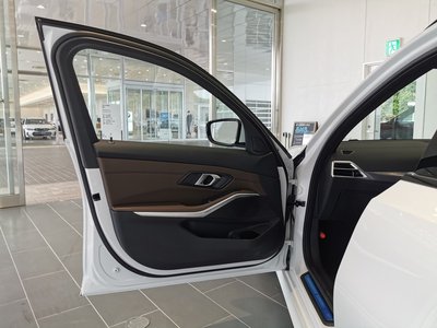 2025 BMW 3 SERIES TOURING thumbnail 61