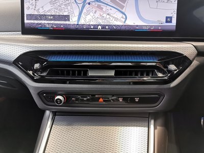 2025 BMW 3 SERIES TOURING thumbnail 46