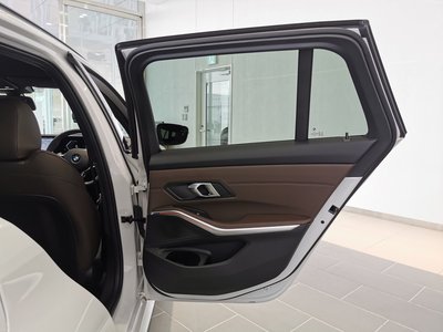 2025 BMW 3 SERIES TOURING thumbnail 54