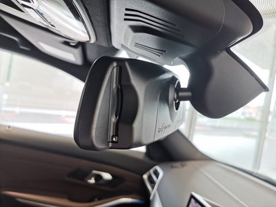 2025 BMW 3 SERIES TOURING thumbnail 40