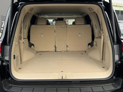 2025 Toyota LAND CRUISER 300 thumbnail 77