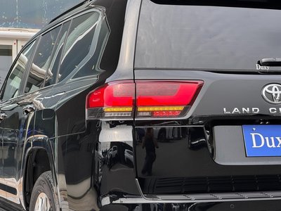 2025 Toyota LAND CRUISER 300 thumbnail 44