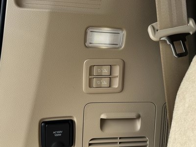 2025 Toyota LAND CRUISER 300 thumbnail 79