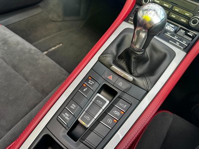 2020 Porsche 718 SPYDER 照片 37