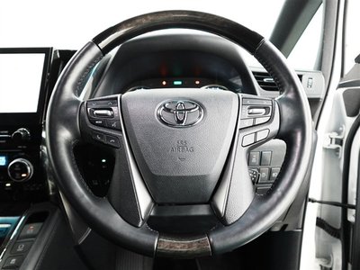 2022 Toyota ALPHARD photo 19