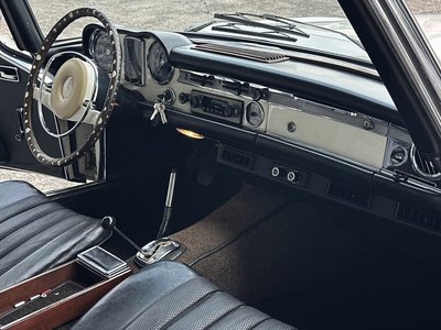 صورة 11 لـ 1967 Mercedes-BENZ SL