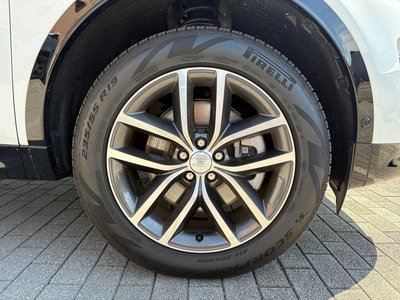2026 LAND Rover DISCOVERY SPORT photo 9