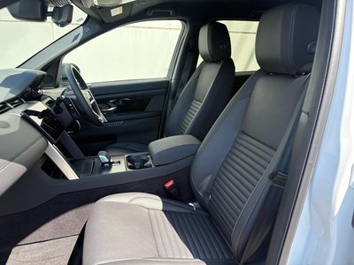 2026 LAND Rover DISCOVERY SPORT photo 12