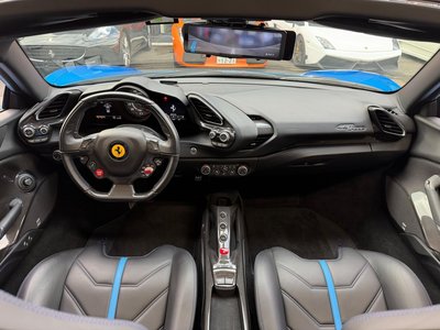 صورة مصغرة 44 لـ 2017 Ferrari 488 SPIDER