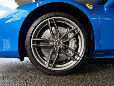 صورة مصغرة 38 لـ 2017 Ferrari 488 SPIDER