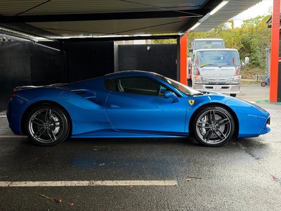 صورة مصغرة 9 لـ 2017 Ferrari 488 SPIDER