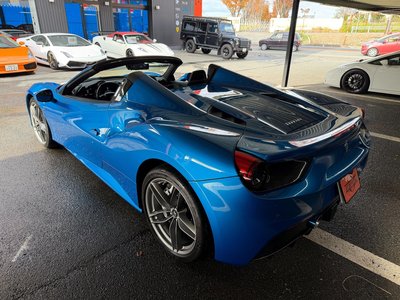 صورة مصغرة 11 لـ 2017 Ferrari 488 SPIDER