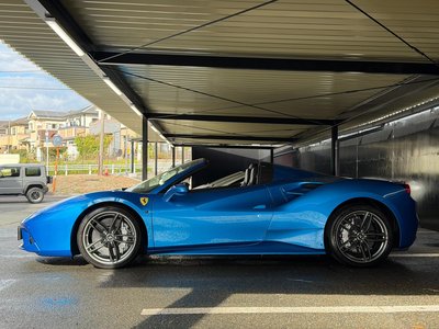 صورة مصغرة 18 لـ 2017 Ferrari 488 SPIDER