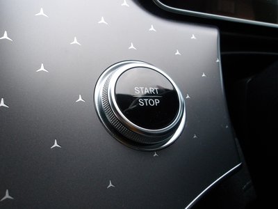 2023 Mercedes-BENZ EQE thumbnail 117