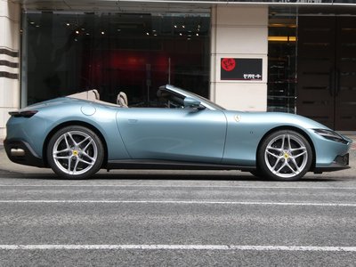 2024 Ferrari ROMA SPIDER — фото 4