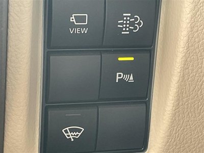 2019 Toyota LAND CRUISER PRADO thumbnail 34