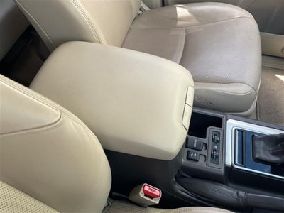 2019 Toyota LAND CRUISER PRADO thumbnail 31