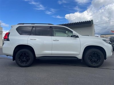 2019 Toyota LAND CRUISER PRADO thumbnail 42