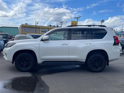 2019 Toyota LAND CRUISER PRADO thumbnail 43