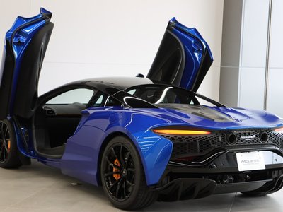 صورة 11 لـ 2024 Mclaren ARTURA