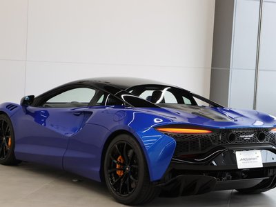 صورة 10 لـ 2024 Mclaren ARTURA
