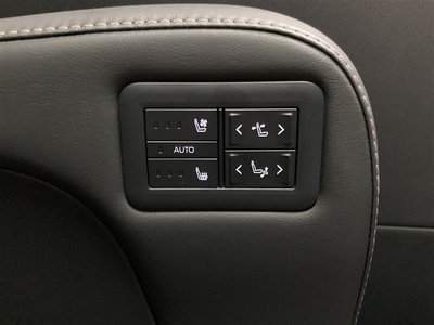 صورة 29 لـ 2024 Toyota ALPHARD