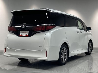 صورة 16 لـ 2024 Toyota ALPHARD