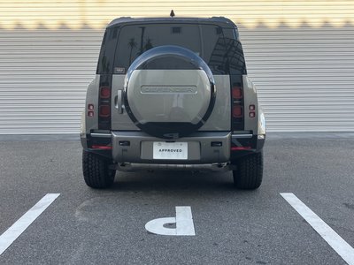2025 LAND Rover DEFENDER photo 11