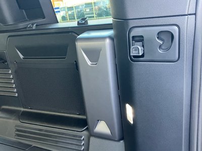 2025 LAND Rover DEFENDER thumbnail 58