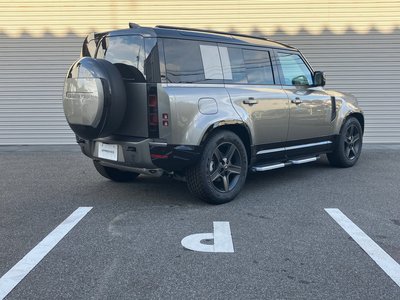 2025 LAND Rover DEFENDER photo 10