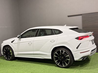 صورة 10 لـ 2019 Lamborghini URUS