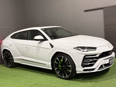 صورة 8 لـ 2019 Lamborghini URUS