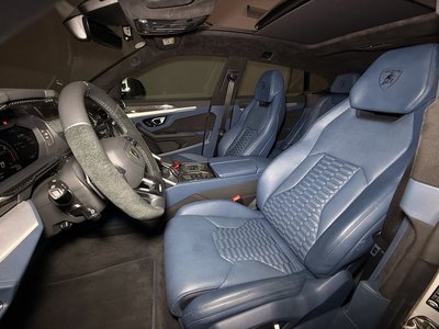 صورة 15 لـ 2019 Lamborghini URUS