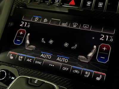 صورة 30 لـ 2019 Lamborghini URUS