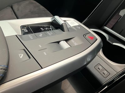 2025 BMW X1 photo 5