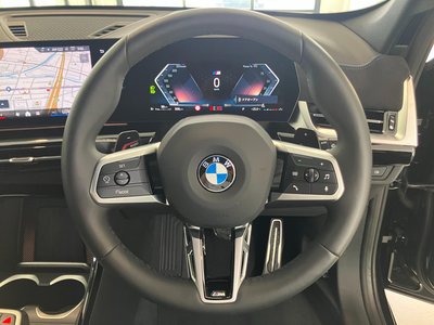2025 BMW X1 photo 3