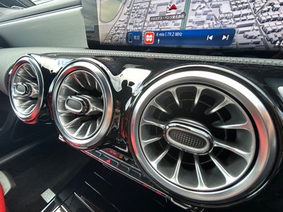 2025 Mercedes-BENZ CLA AMG thumbnail 41
