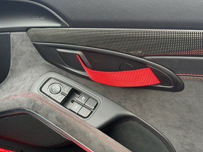 2016 Porsche CAYMAN thumbnail 26