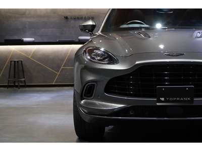 2022 Aston Martin DBX — фото 28